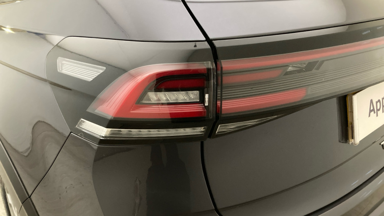 Volkswagen Taigo 1.0 TSI 110 R-Line 5dr DSG Petrol Hatchback